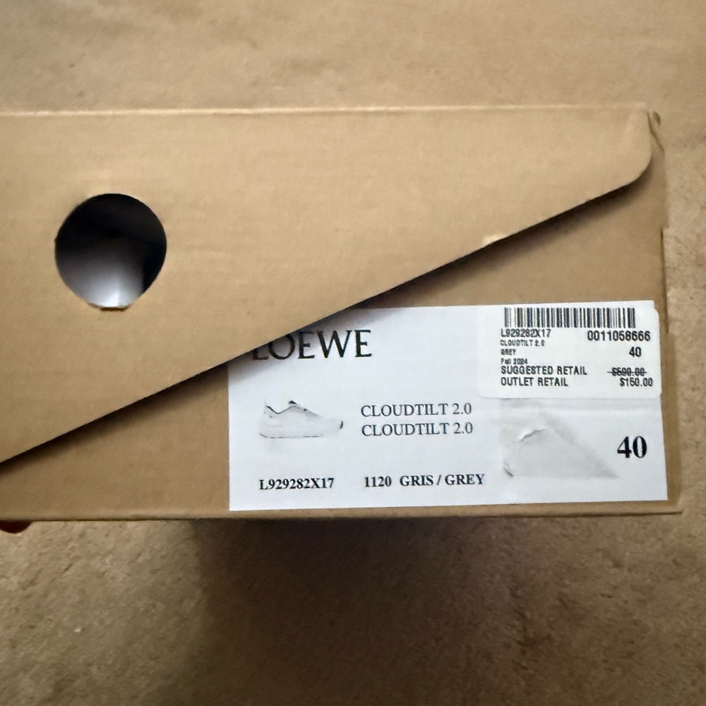 Loewe Women's Grey Sneakers - Picture 7 of 7